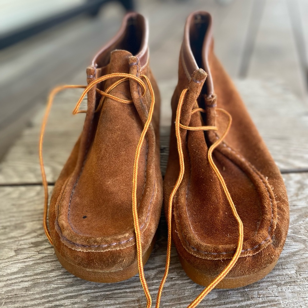 Vintage suburbans boots hade made Spain